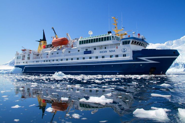Polar Expedition Ships - Ocean-Nova