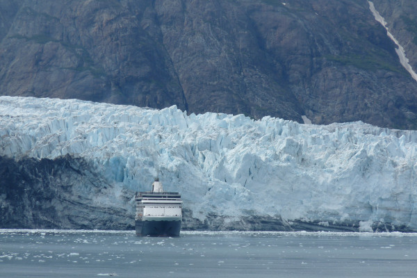 Glacier Bay cruise itineraries - round-trip
